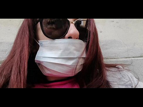 ❤️ Nicoletta报复她的邻居，在他的车库里撒尿（特别Covid19意大利检疫局） ❤ Anal video